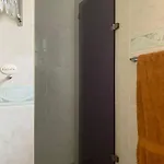 In-the-middle-of-nature Spacious Nest Brandenburg Airport ゲストハウス